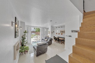 Elgin Avenue, London, W9
