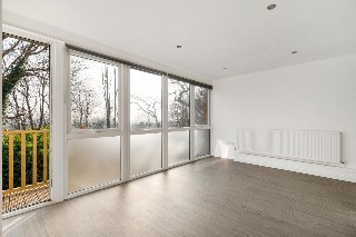 Priory Crescent, London, SE19