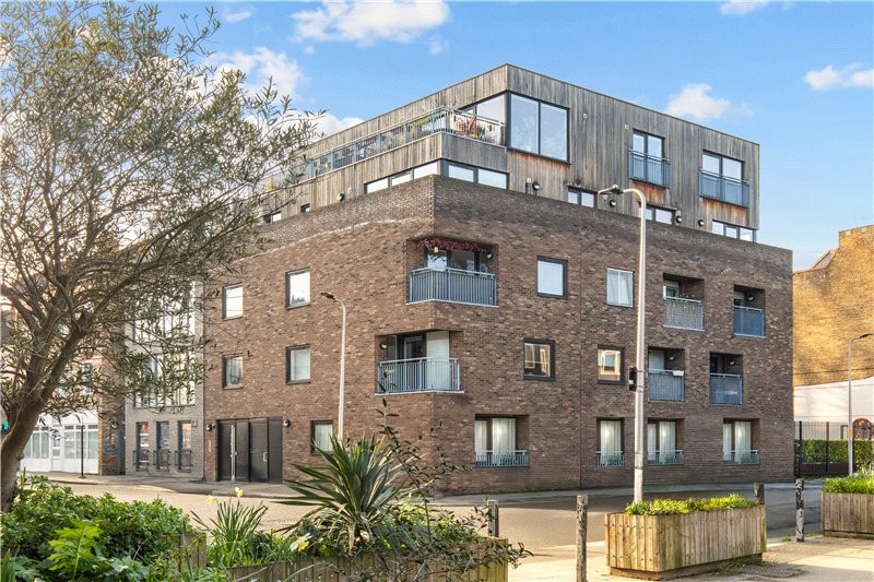 Warham Street, London, SE5