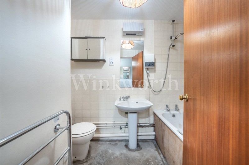 Britten Close, London, NW11