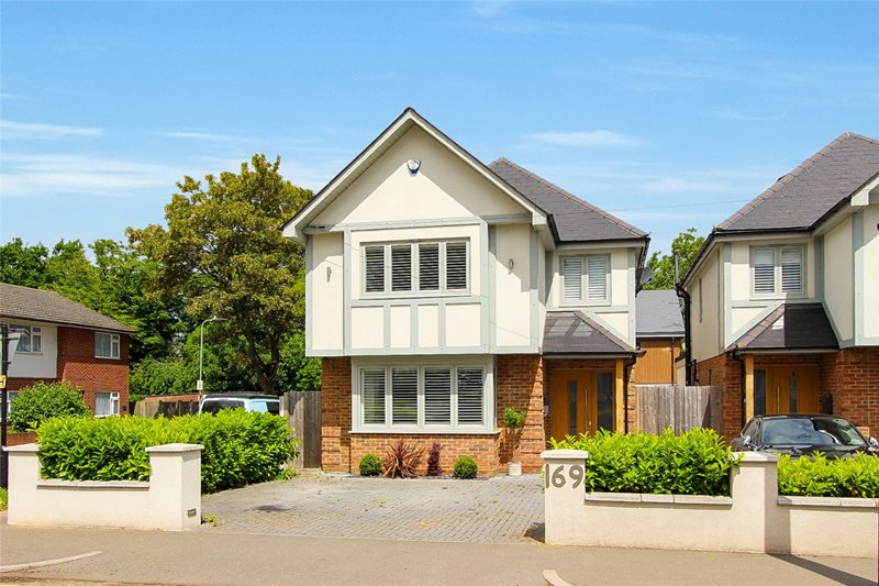 Manchester Drive, Leigh-on-Sea, Essex, SS9