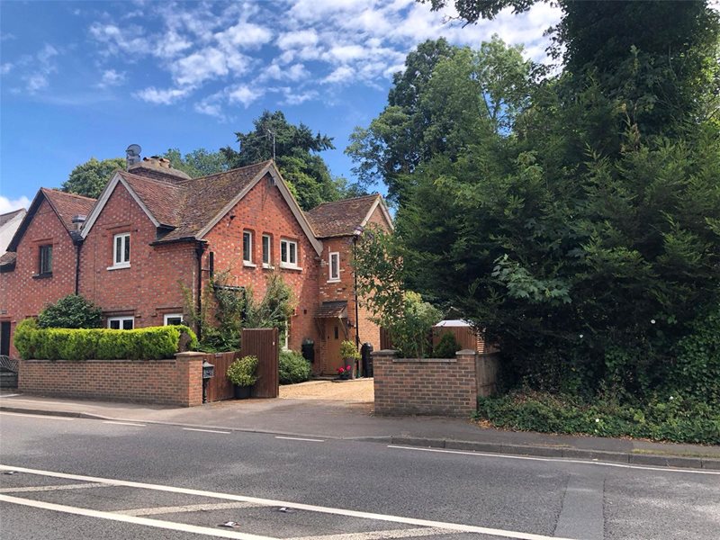 London Road, Sunningdale, Ascot, Berkshire, SL5