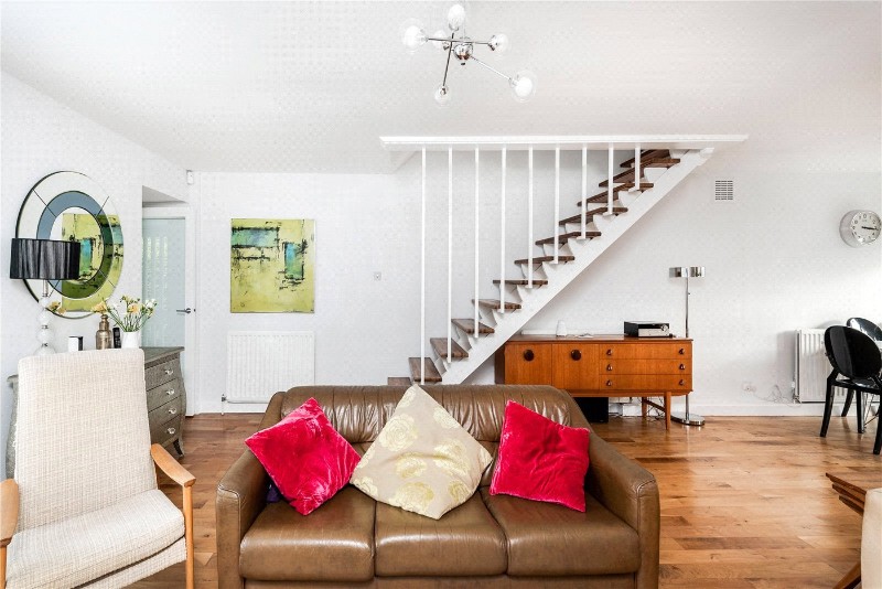 Canbury Mews, London, SE26