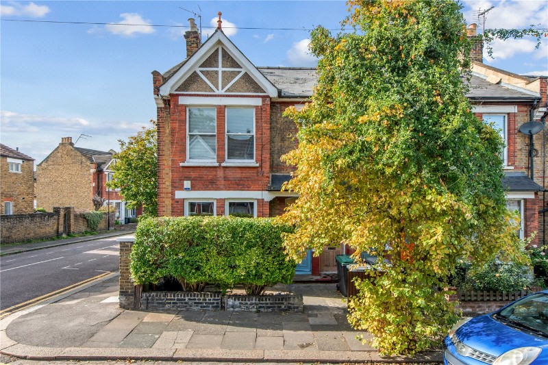 St. John&#39;s Road, London, N15