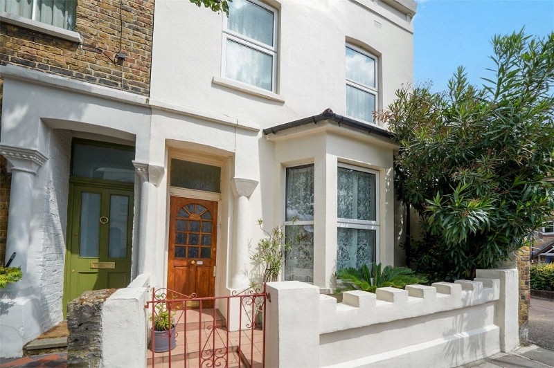 Kiver Road, London, N19