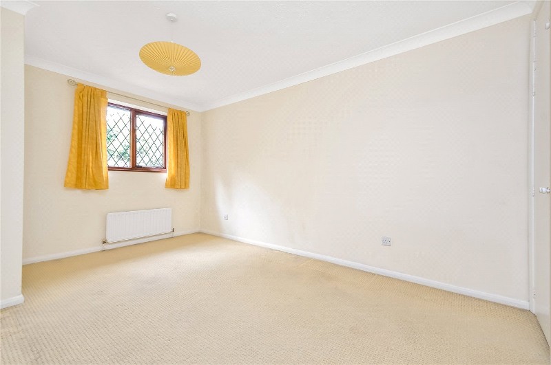 Honeysuckle Close, Badger Farm, Winchester, SO22