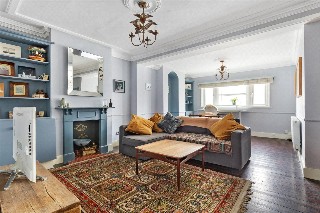 Fountain Road, London, SW17