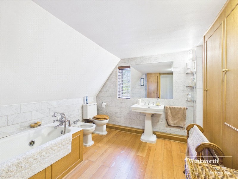 Thames Street, Sonning, Reading, Berkshire, RG4