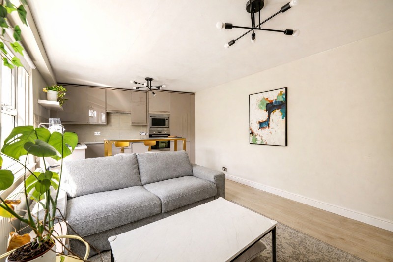 Ruston Mews, London, W11