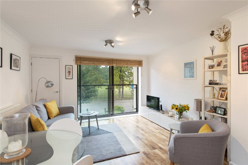 Norwood Road, London, SE24
