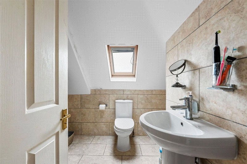 Creffield Road, London, W5