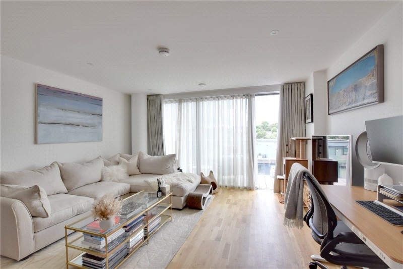 Hawthorne Crescent, London, SE10
