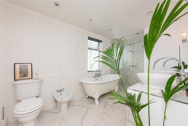 Purves Road, London, NW10