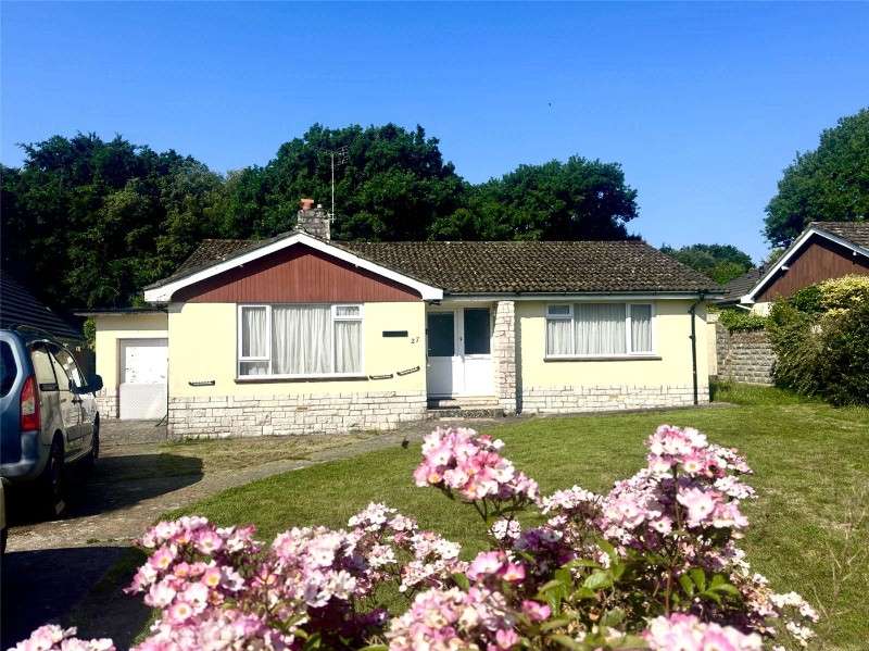 Shorefield Way, Milford on Sea, Lymington, Hampshire, SO41