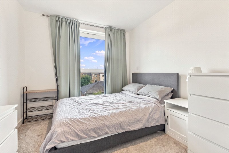 Seven Sisters Road, London, N4