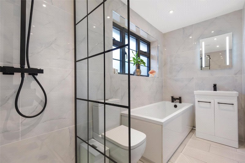 Dulwich Wood Avenue, London, SE19