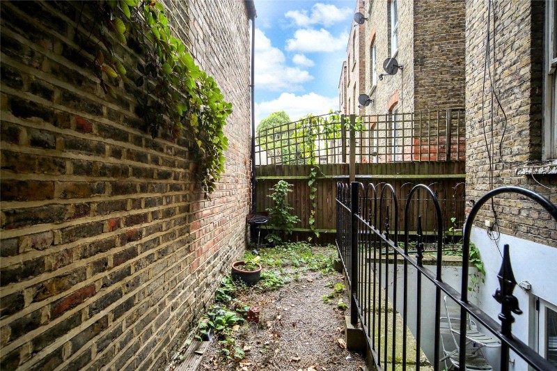 Stanlake Road, Shepherds Bush, London, W12
