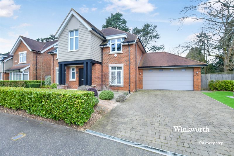 Dormy Crescent, Ferndown, Dorset, BH22