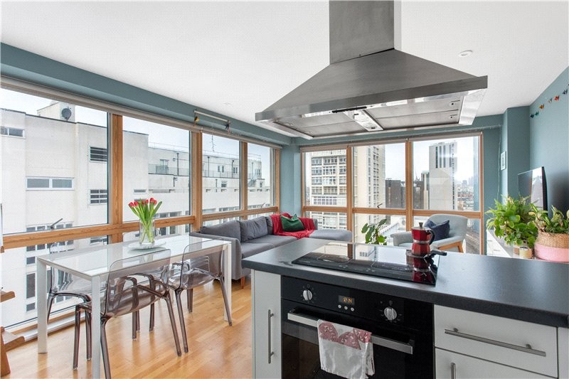 Metro Central Heights, 119 Newington Causeway, London, SE1