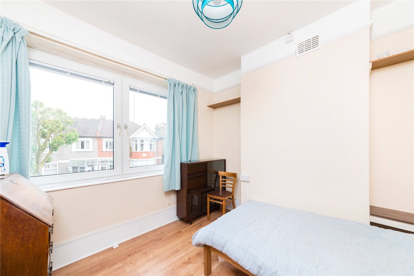 5 bedroom property for sale in Crowborough Road, London, SW17 (Ref