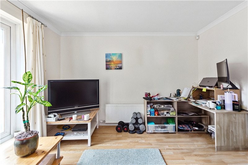 Ashworth Close, London, SE5