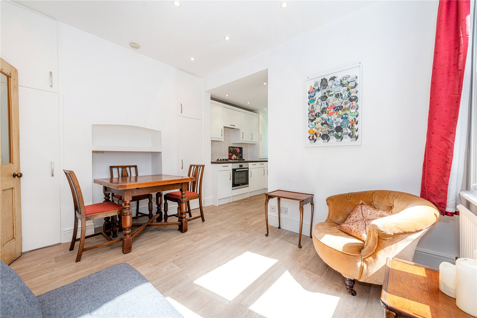 2 bedroom property for sale in Eynham Road, London, W12 (Ref LAD210015) £575,000