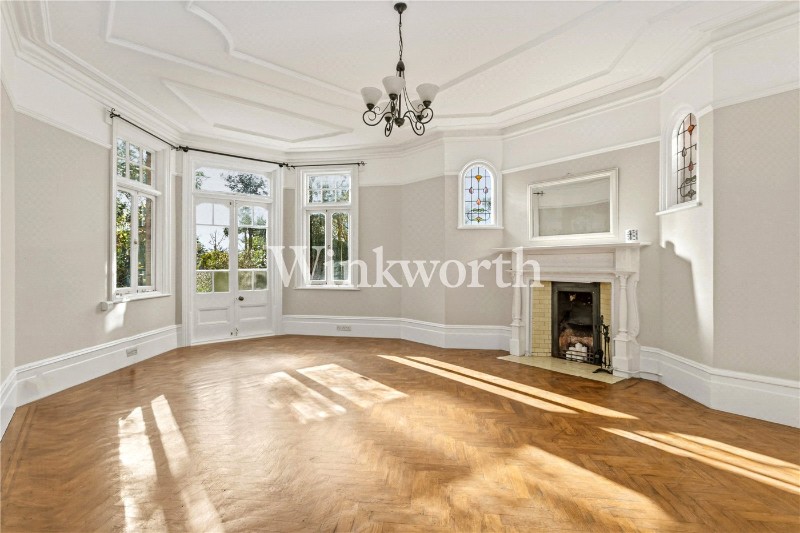 Fox Lane, London, N13