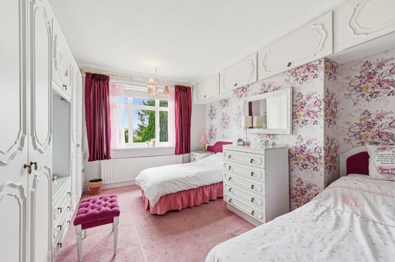 Birchwood Avenue, Beckenham, BR3
