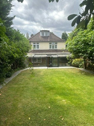 Salmon Street, Kingsbury, London, NW9