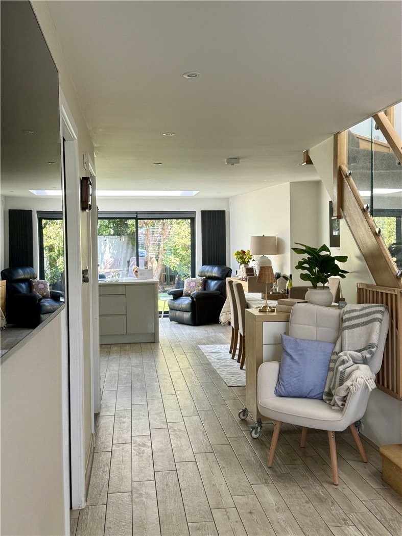 Swallow Drive, Milford on Sea, Lymington, Hampshire, SO41