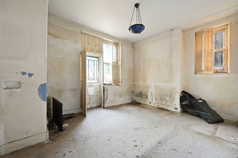 Digby Mansions, Hammersmith Bridge Road, London, W6