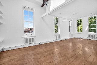 Kingsway Place, London, EC1R
