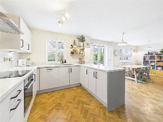 Canberra Crescent, Tiverton, Devon, EX16