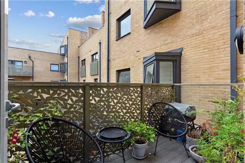Horsnell Close, London, SE5