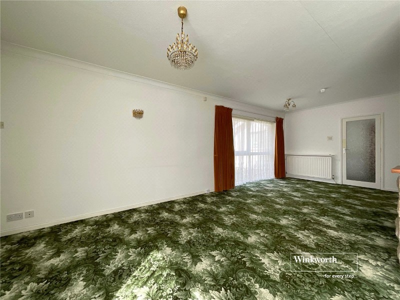 Angeline Close, Highcliffe, Christchurch, BH23