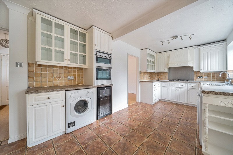 Glorney Mead, Farnham, Surrey, GU9