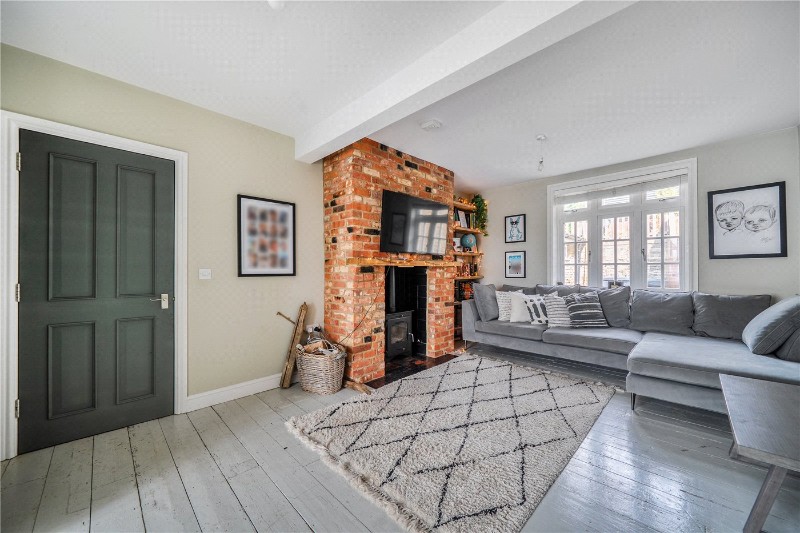 Shortfield Common Road, Frensham, Farnham, Surrey, GU10
