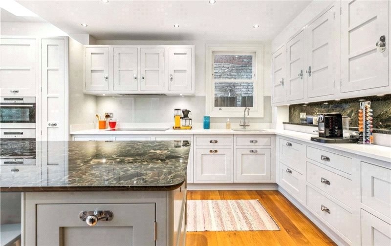 Melville Road, Barnes, London, SW13
