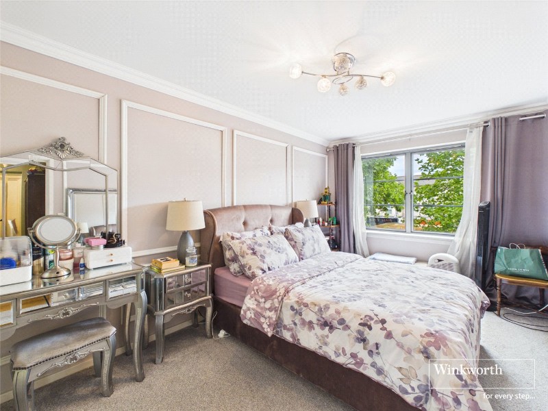 Jubilee Square, Reading, Berkshire, RG1