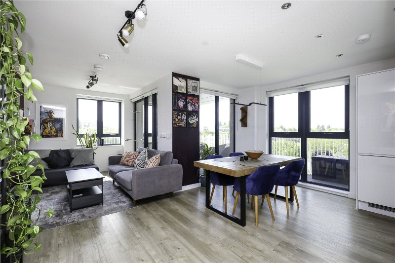 Lakeside Drive, London, NW10