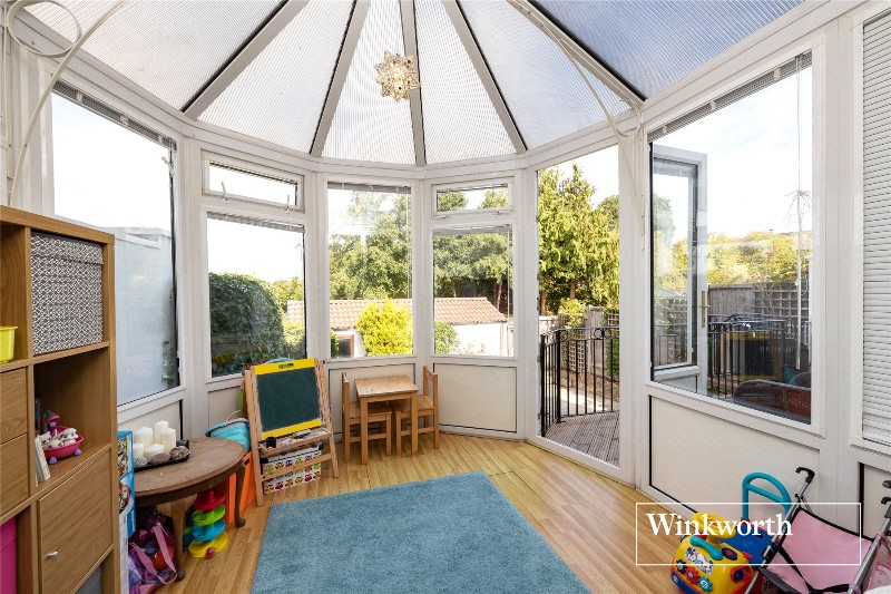 County Gate, New Barnet, EN5