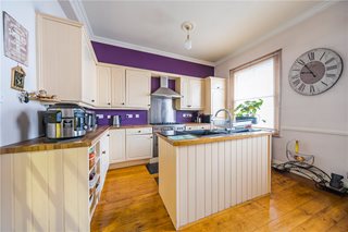 West Street, Farnham, Surrey, GU9