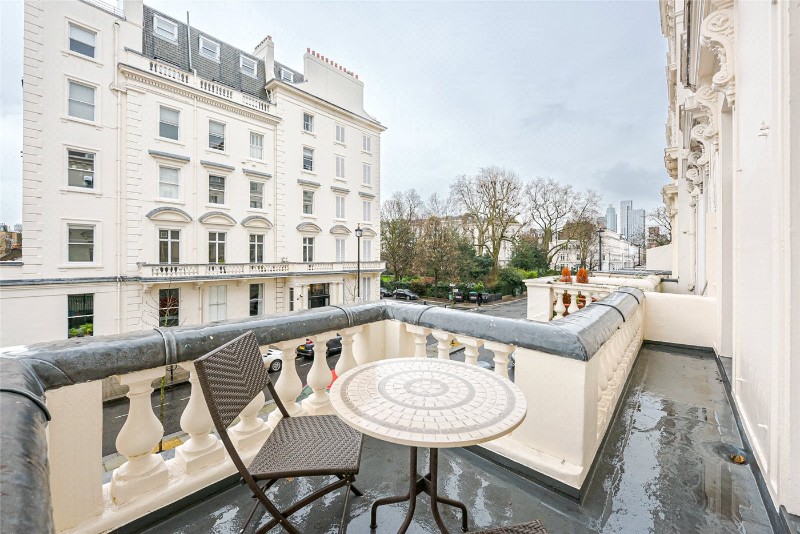 St Georges Drive, London, SW1V