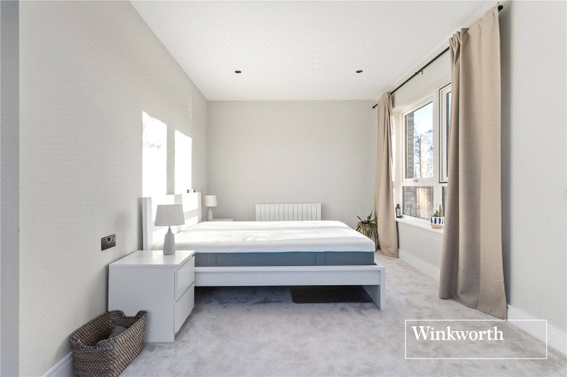 Ballards Lane, Finchley, London, N3