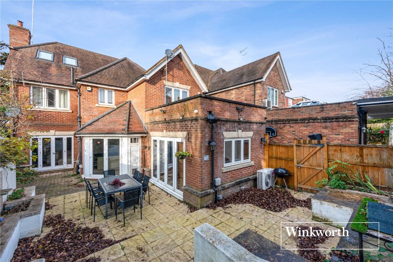 Hendon Lane, Finchley, London, N3