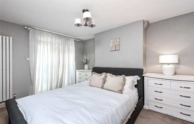 Alderney Street, London, SW1V