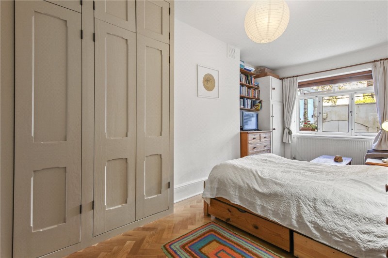 Elgin Crescent, London, W11