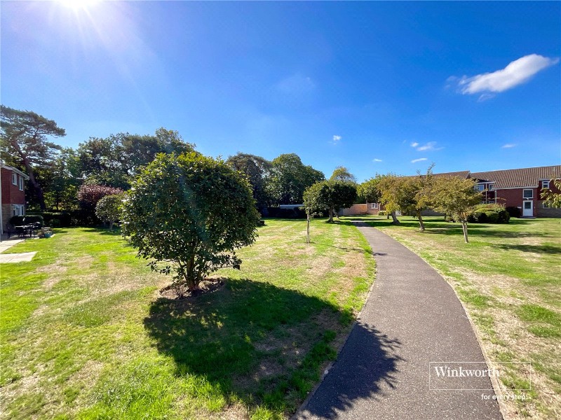 The Lawns, Waterford Road, Highcliffe, Christchurch, BH23