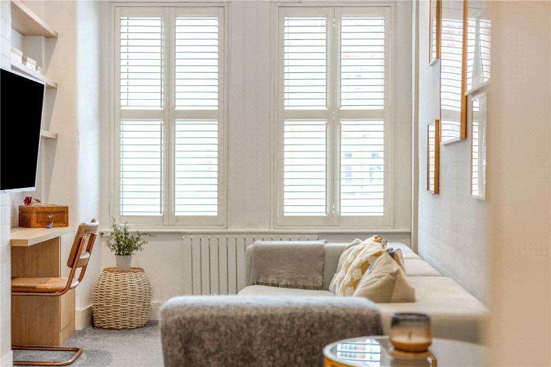 Queenstown Road, London, SW8