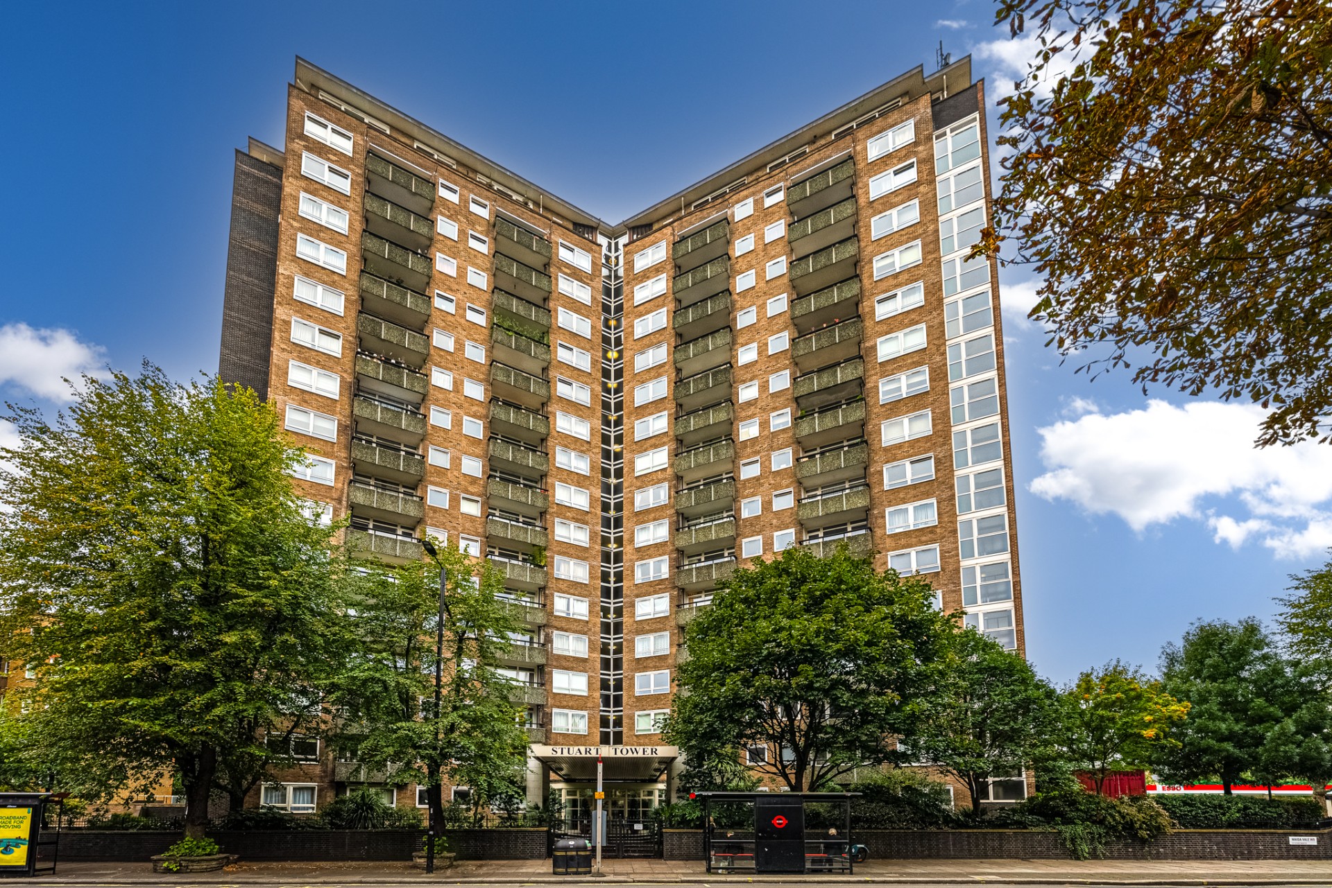 2 bedroom property for sale in Stuart Tower, 105 Maida Vale, London, W9